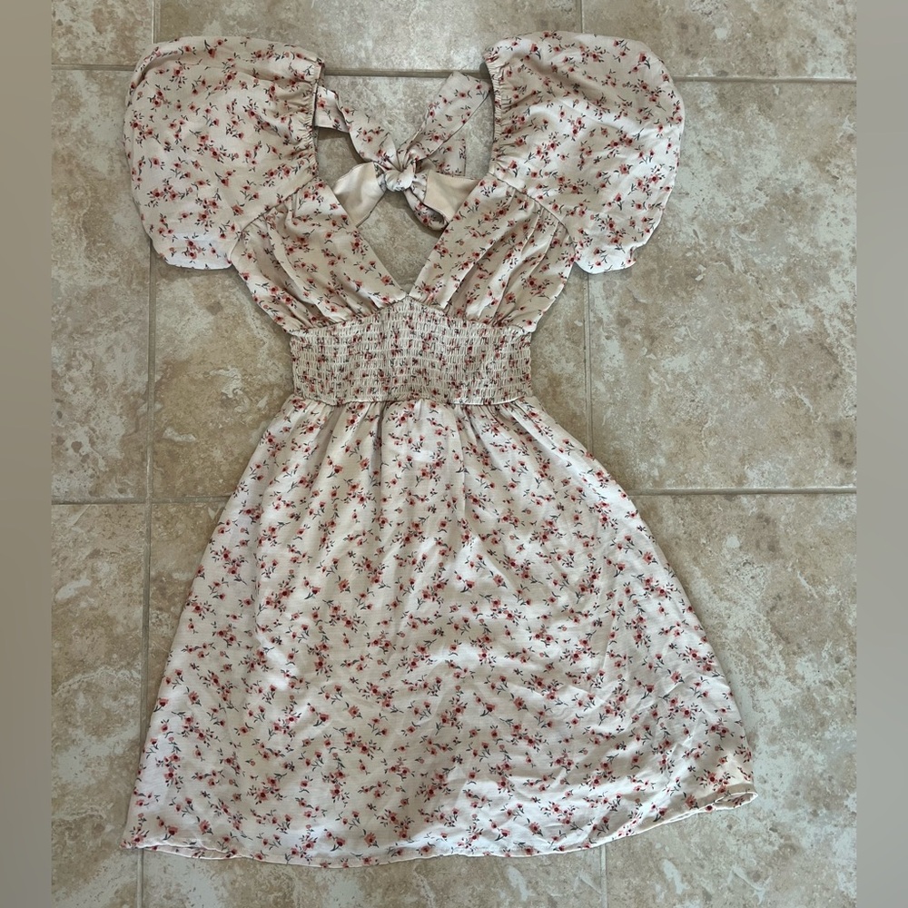 Dee Elly XS Puff Sleeve Floral Sundress Mini Ivory Red Tie Back Cottagecore